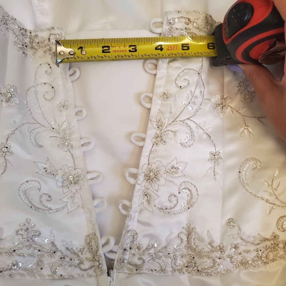 Never Worn Oleg Cassini Wedding Dress Sz 14 - Picture 15 of 16